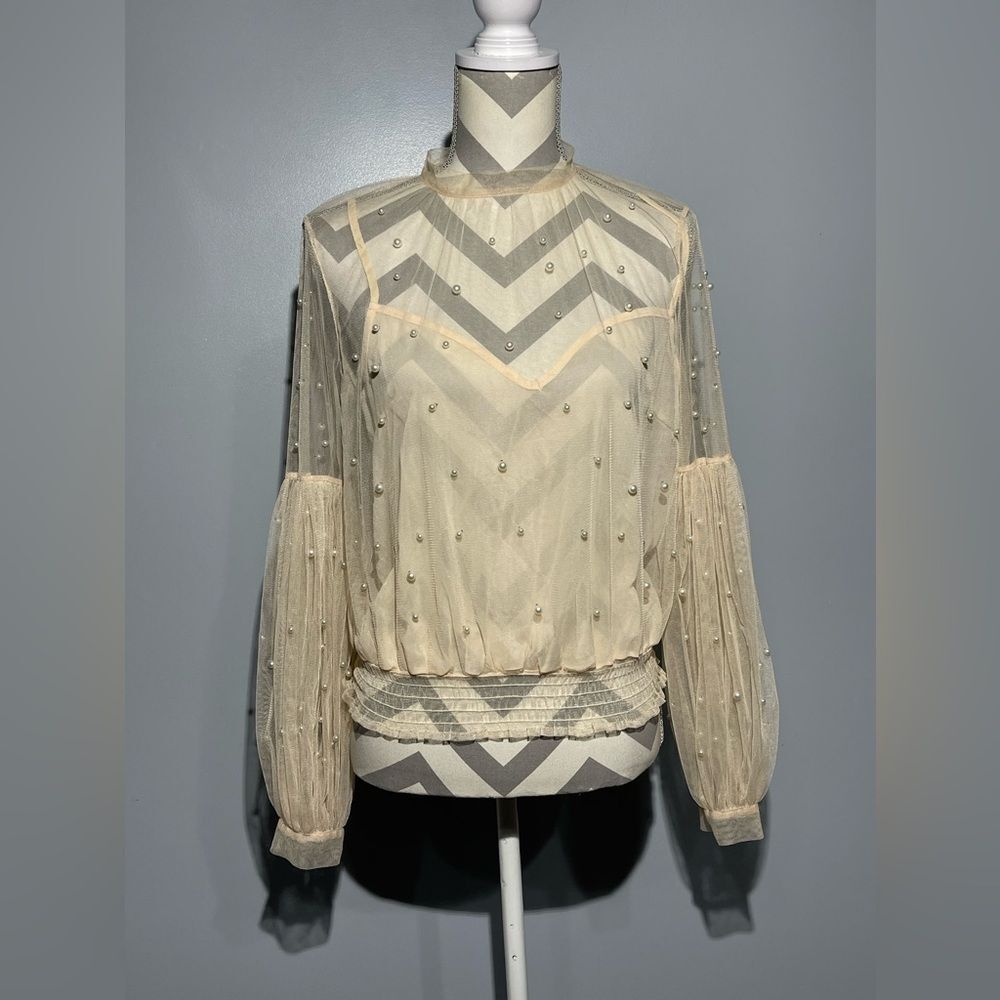 AKIRA BLOUSE